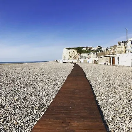 Yvonne M&m A 50m De La